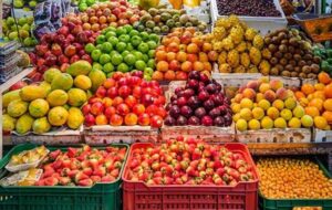 واکنش اتحادیه فروشندگان میوه و تره بار به گرانی شدید قیمت میوه در شیراز