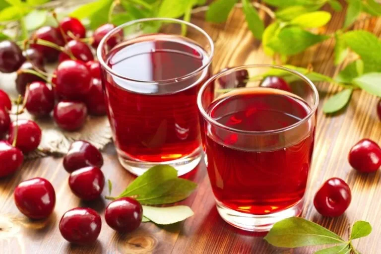 خواص آب آلبالو برای سلامتی