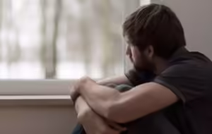 اختلال دو قطبی،علت بیماری و راه های درمان آن که باید پیش روانپزشک رفت