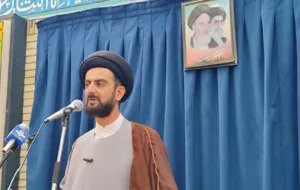 امام جمعه سپیدان:برای تعویض مدیران باید تا استقرار دولت جدید صبر کرد