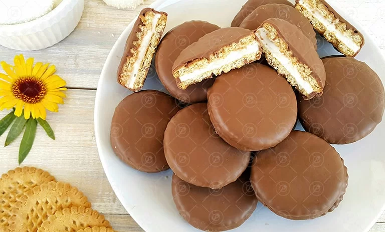 طرز تهیه شیرین عسل خانگی