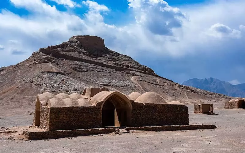 دخمه زرتشتیان 12