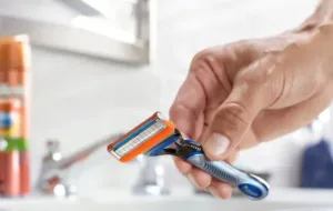 معایب و خطرات استفاده از ژیلت های یک بار مصرف