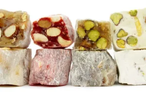 نرخ انواع شیرینی در ۴۰ سال پیش/ناپلئون خامه ای ۵۰۰ ریال