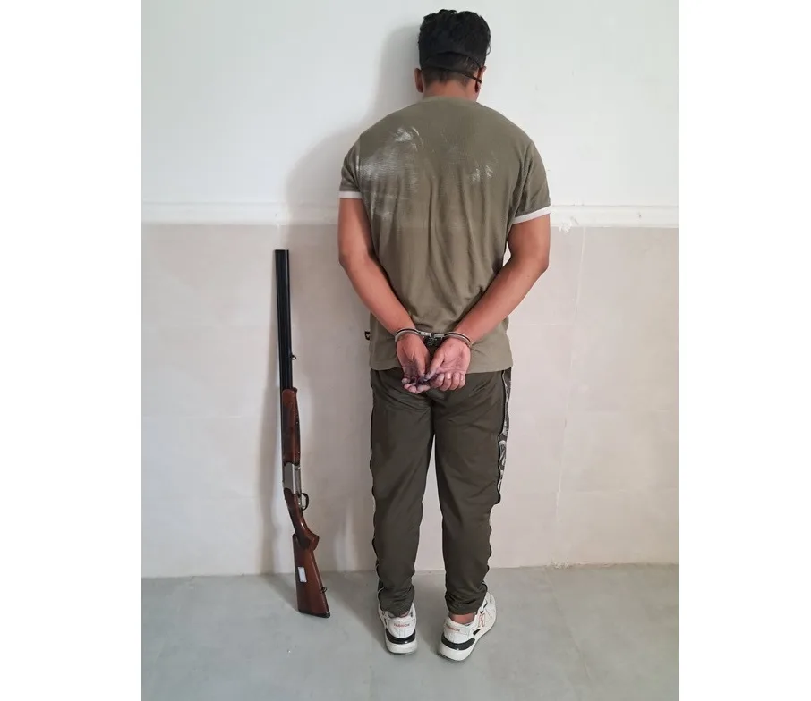 عامل تیراندازی jpg