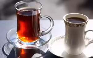 قهوه یا چای ؛ خوردن کدامیک در صبحانه برای سلامتی مفیدتر است؟