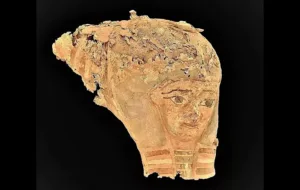 کشف گوردخمه‌های باستانی با بیش از صدها مومیایی ۲۵۰۰ ساله در مصر