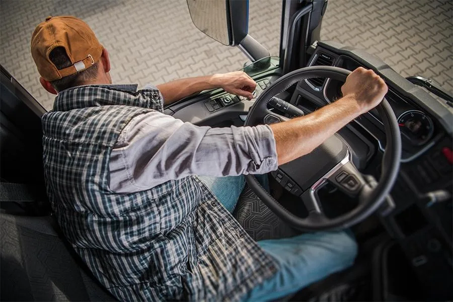 What are the reasons for the rattling and sound of the wheels when turning around in the car 2 jpg