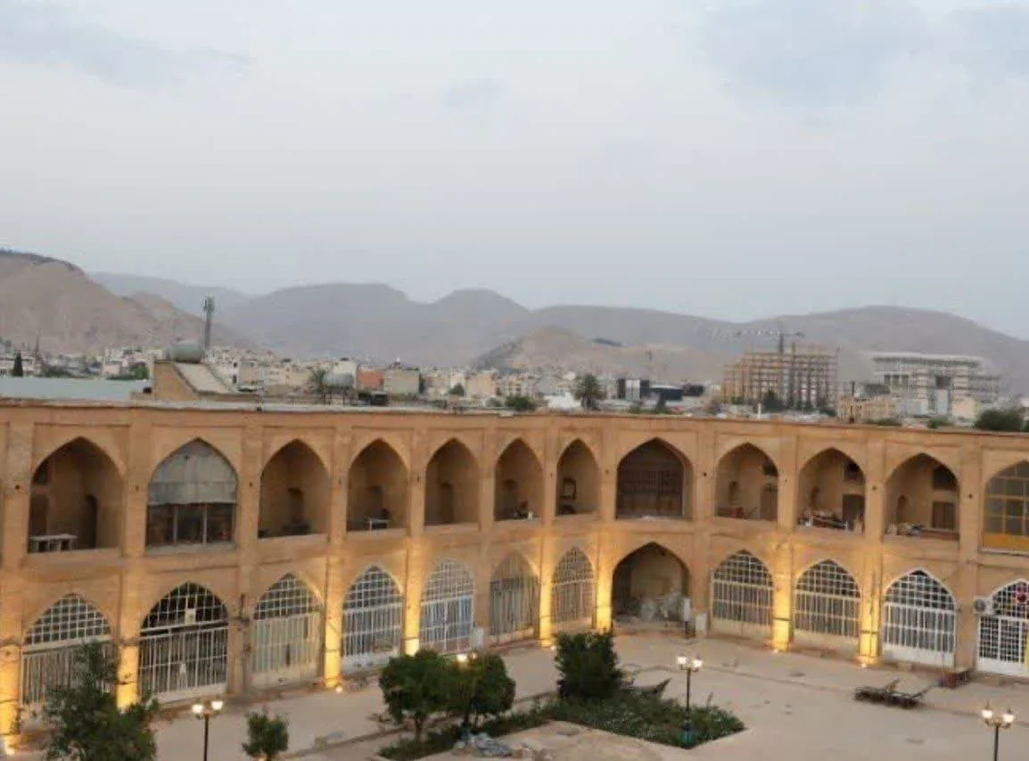 سرای گمرگ jpg