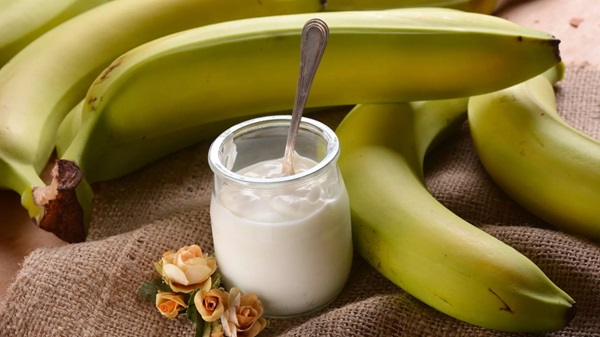 The risk of diabetes in predisposed children with banana and yogurt consumption