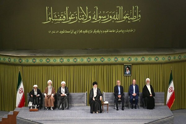 آیت‌الله خامنه‌ای