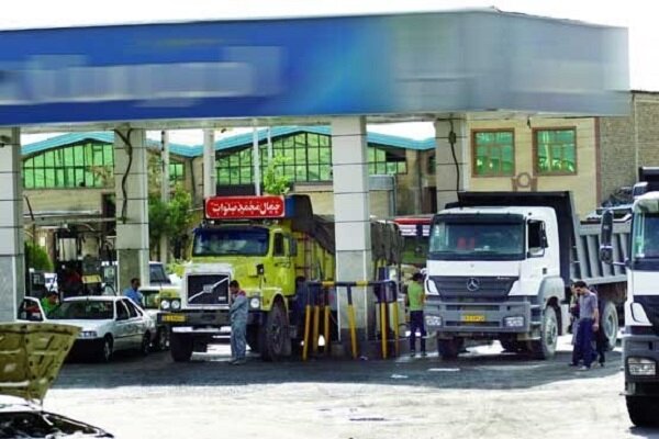 کشف قاچاق 215 هزار لیتری در یکی از جایگاه های سوخت استان فارس