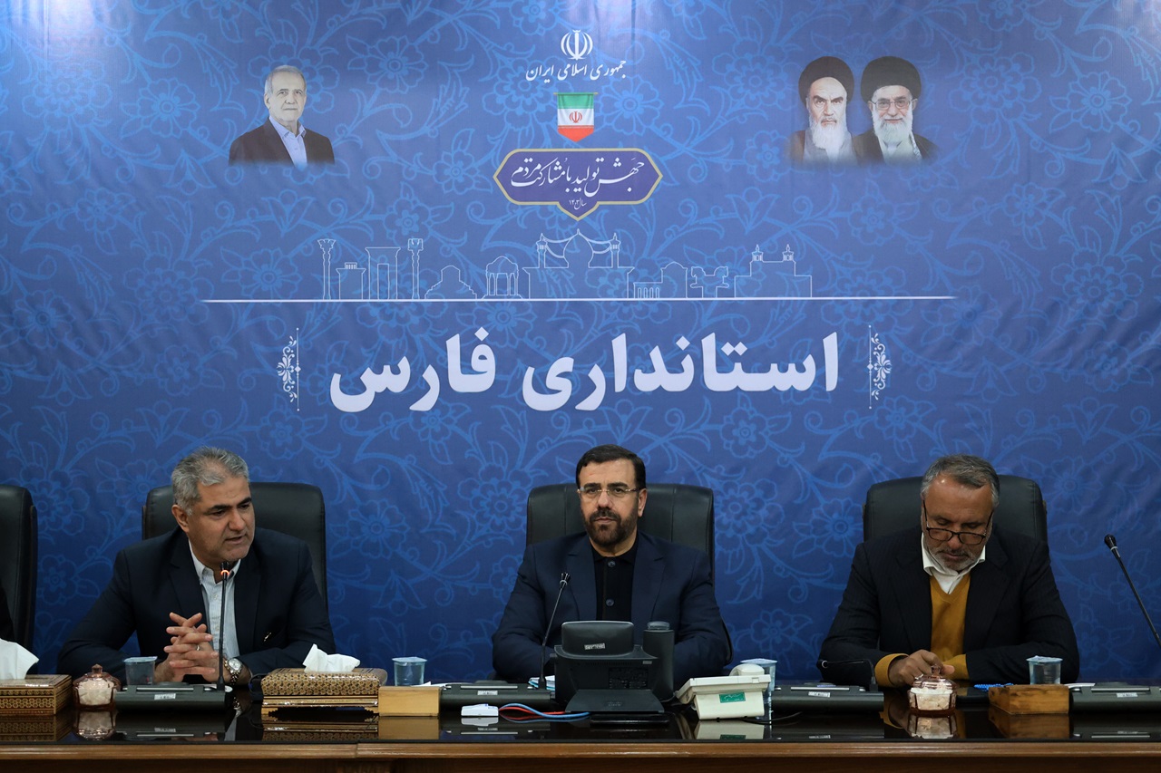 استاندار فارس:شرایط برای ثبت نام جاماندگان از طرح نهضت ملی مسکن فراهم شود