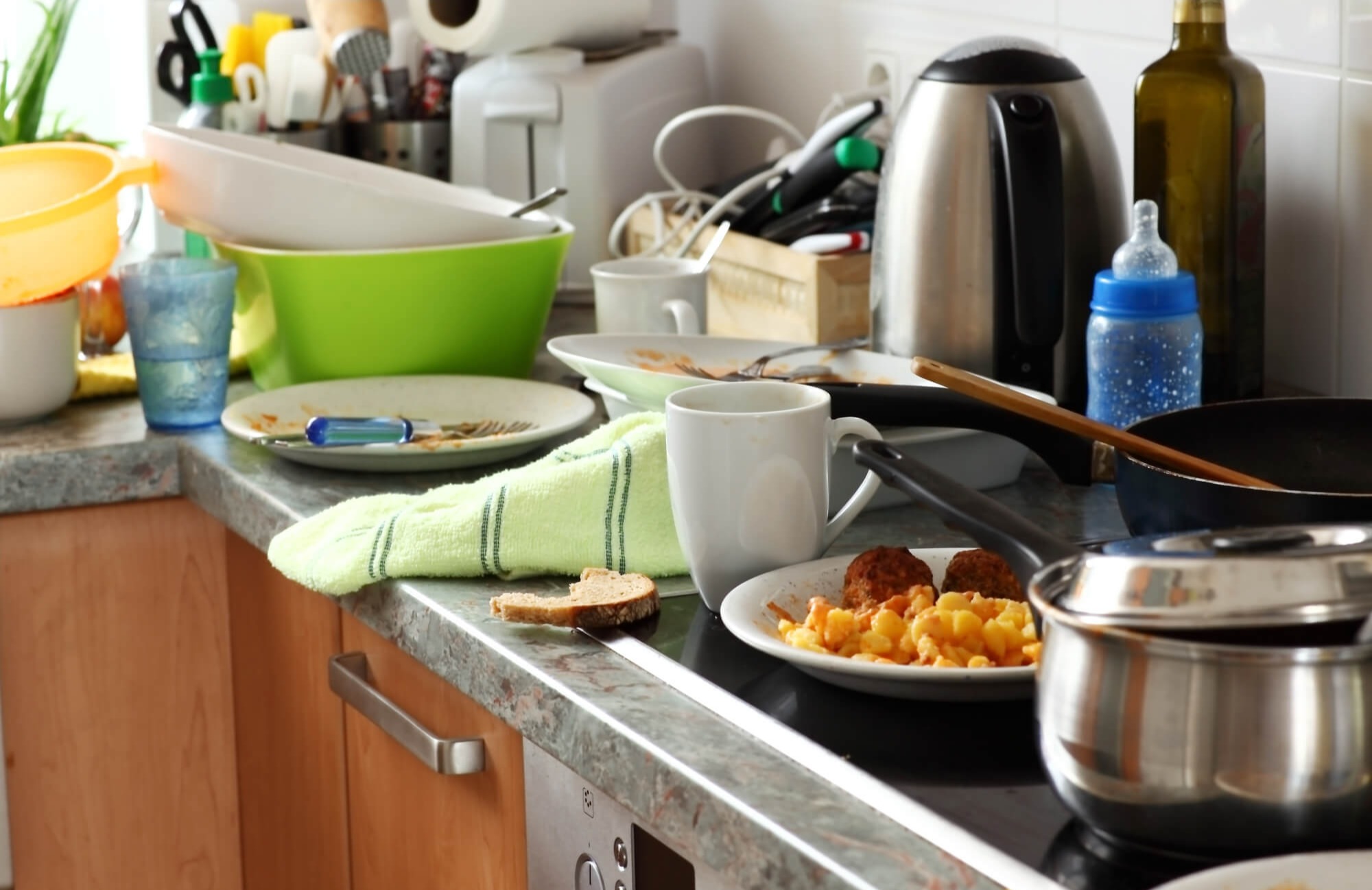 ۹ وسیله ای که باید فورا از آشپزخانه خود بیرون بیاندازید!