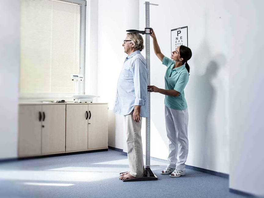 چگونه از کاهش قد در پیری جلوگیری کنیم؟