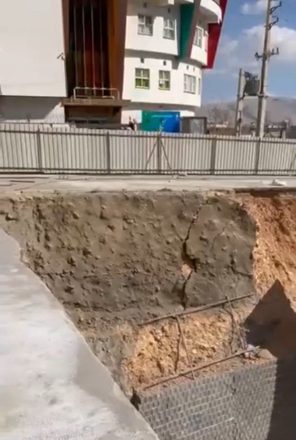 تعطیلی یک مدرسه بدلیل گودبرداری غیراصولی در شیراز