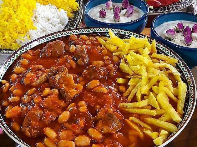 طرز تهیه خورشت لوبیا