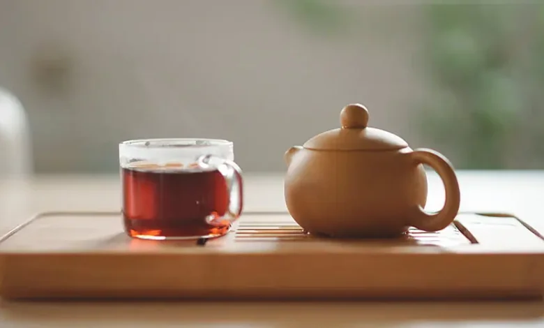 علت چربی روی چای