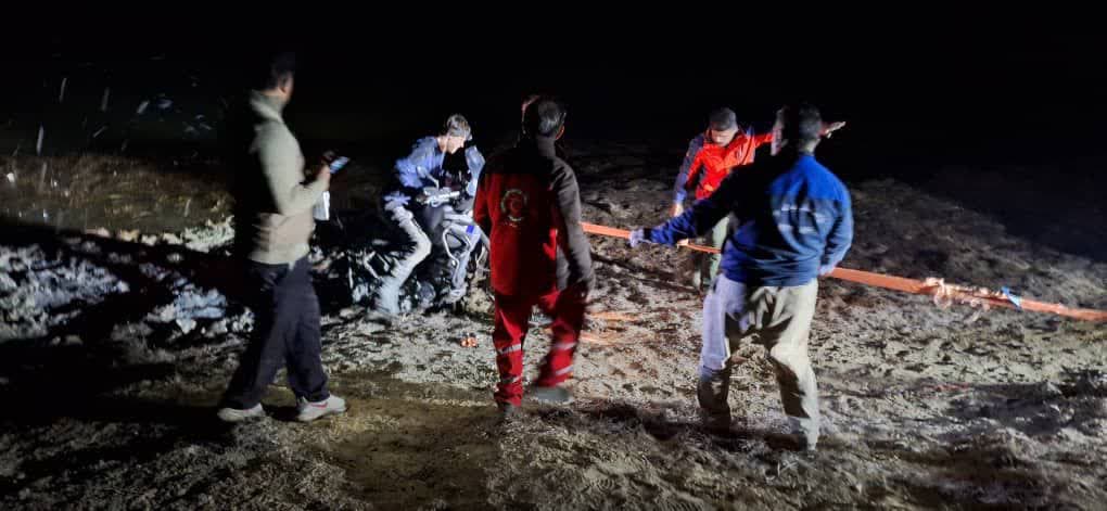 توریست ۲۳ ساله هلندی در کناره رودخانه هایقر نجات یافت