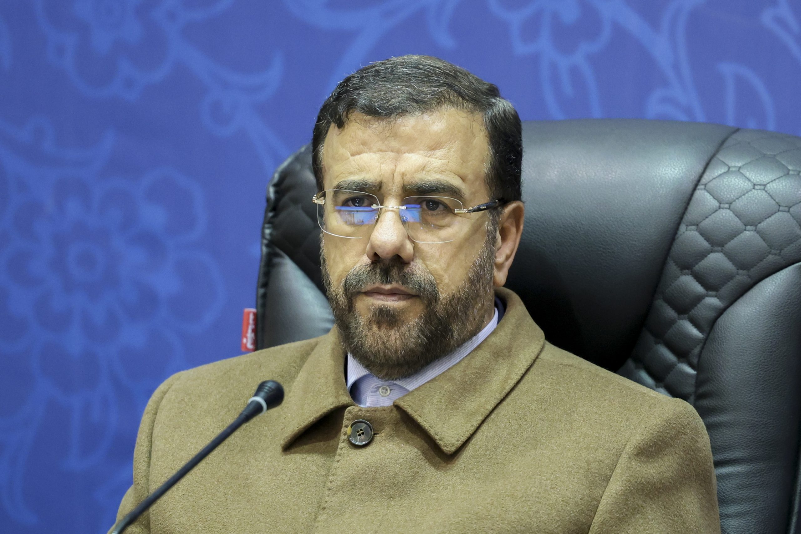 با دستور استاندار فارس شکایت از منتقد میراث فرهنگی استان منتفی شد