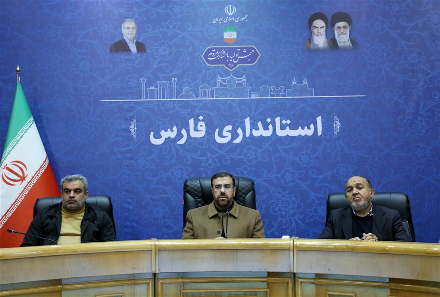 استاندار فارس: تعطیلی یک واحد تولیدی، تعطیلی زنجیره‌ای مشاغل است