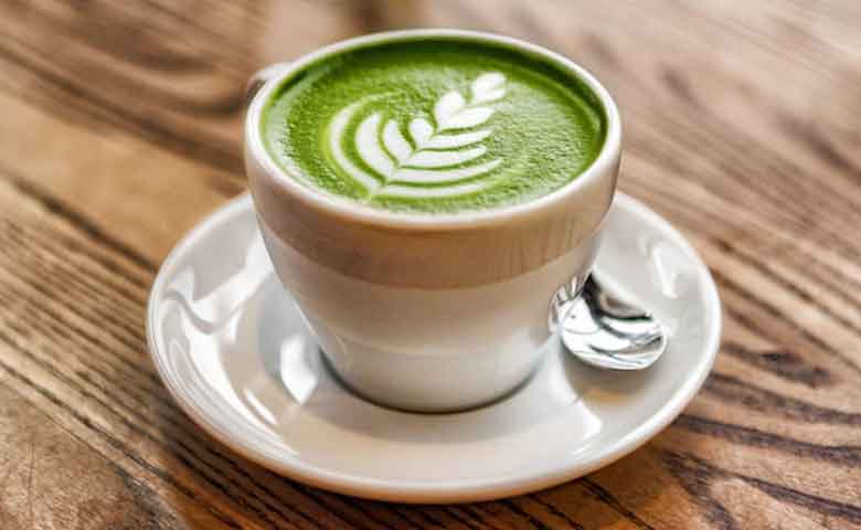 دستور تهیه چای ماچا لاته در خانه به سبک کافی شاپ های معروف