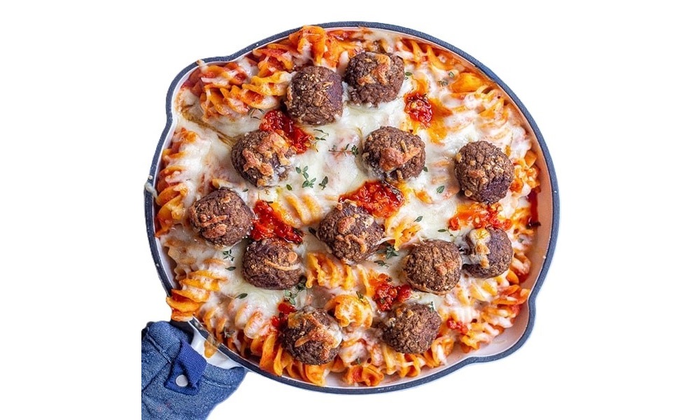 طرز تهیه پاستا تند پخته شده با ۲ نوع کوفته ، از خوشمزه ترین غذاهای دنیا