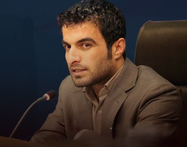 پویا محسنی 1