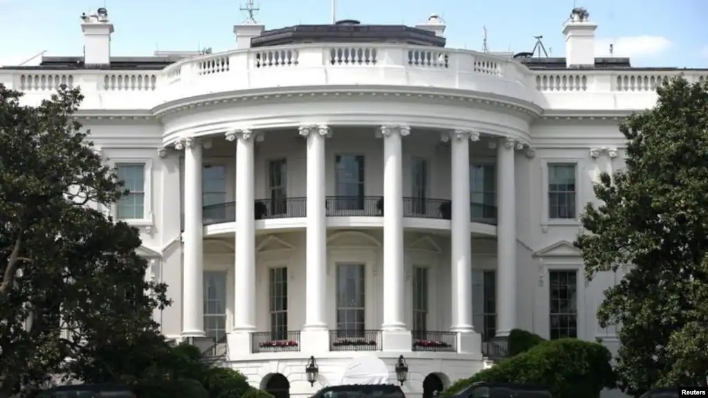 کاخ سفید اعلام کرد: لغو ویزاهای دانشجویی تمامی طرفداران حماس در سراسر آمریکا