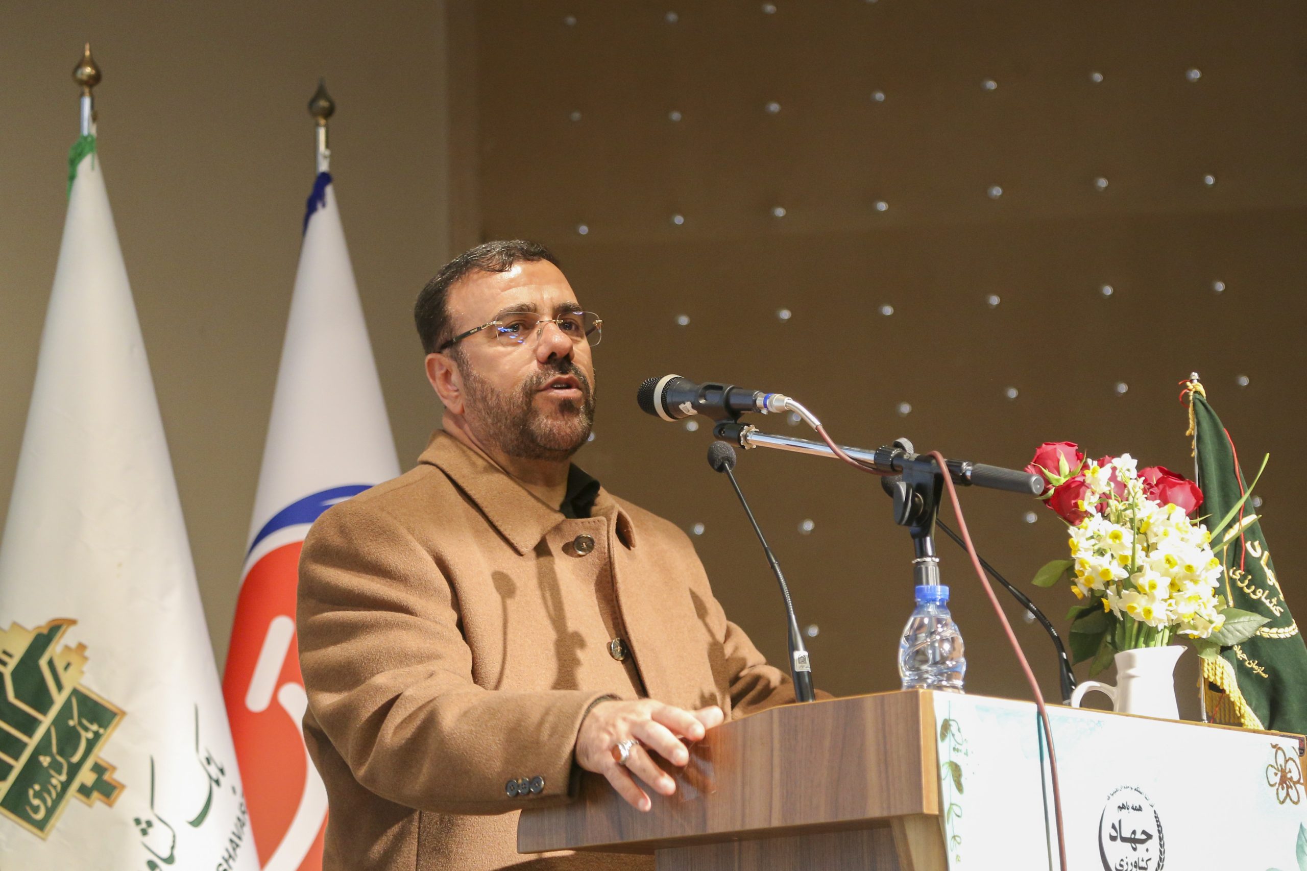 انتقاد استاندار فارس از وضعیت آبیاری قطره‌ای: زیبنده استان فارس نیست