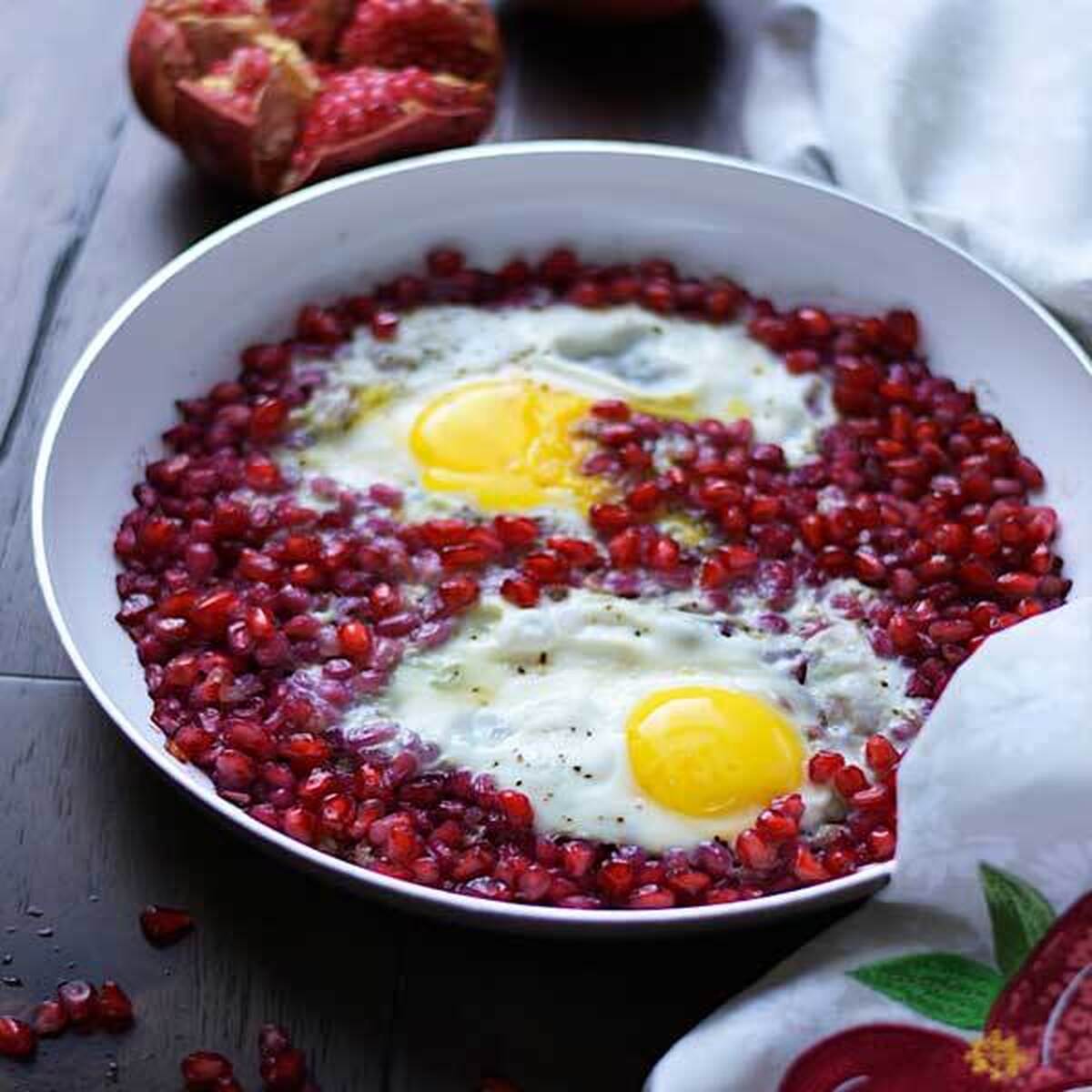 طرز تهیه املت انار،غذای بسیار خوشمزه و لذیذ شمالی