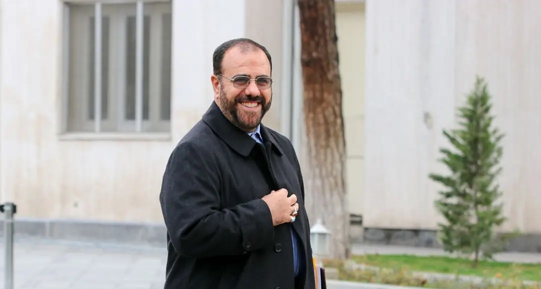 انتقاد شدید رییس ستاد پزشکیان از روند کُند انتصاب مدیران کل و فرمانداران در استان فارس