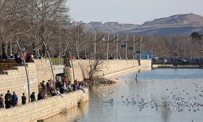 رودخانه خشک شیراز