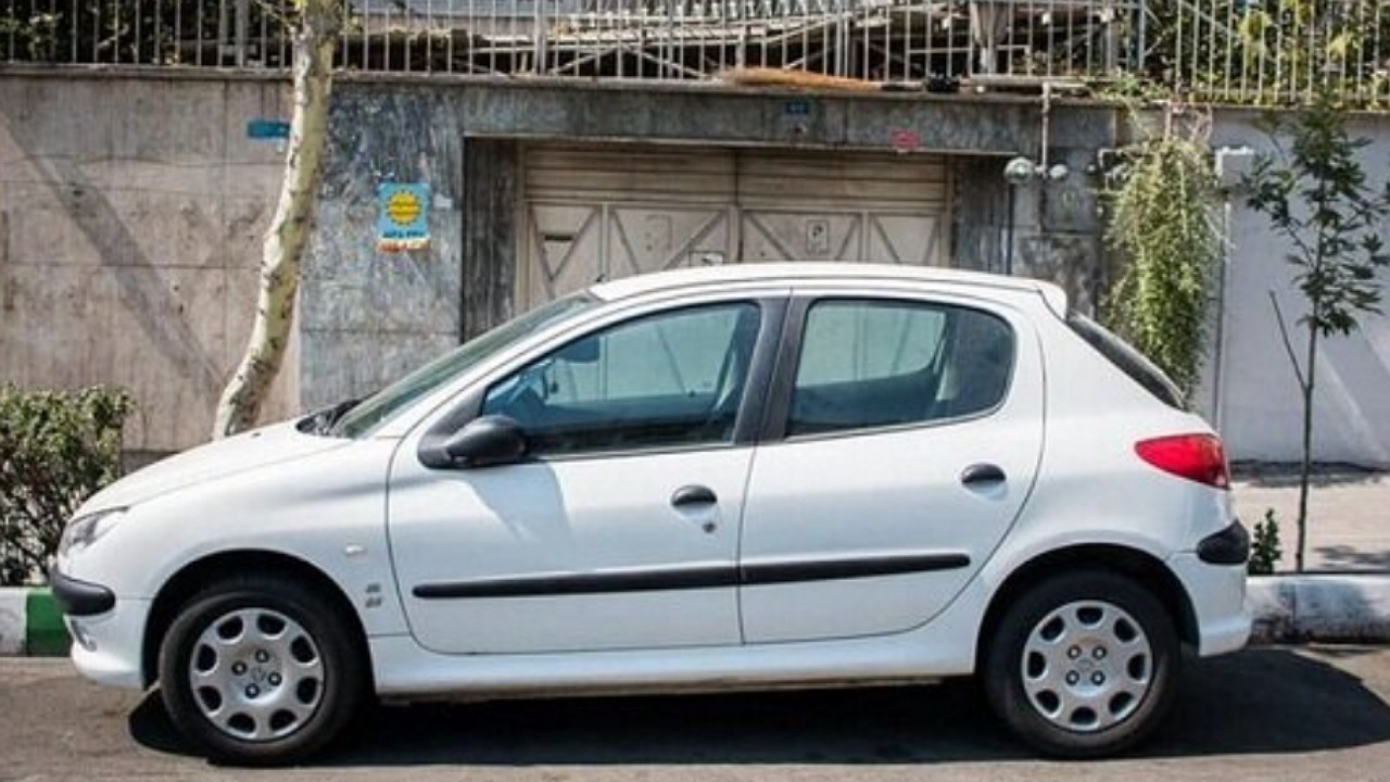 اگر جلوی پارکینگ خانه‌ خودرو پارک شده بود چه کنیم؟