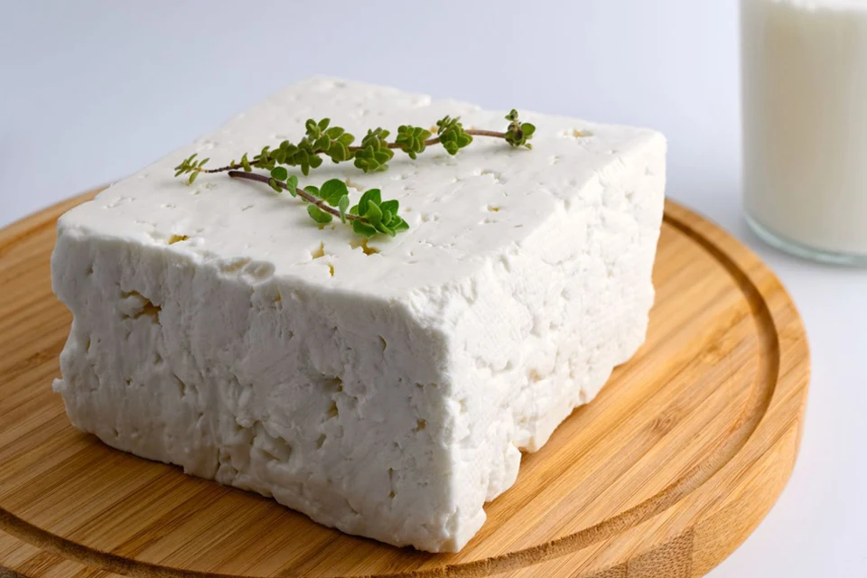 ناگفته‌های پنیر بلغاری و طرز تهیه آسان آن در خانه