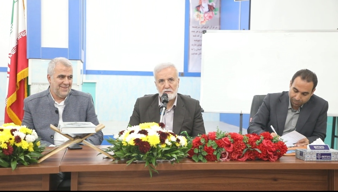 شهردار شیراز: میزبانی از مسافران در ایام نوروز برای شهرداری شیراز مایه افتخار است/استقبال شهرداری از مسافران با فضای مناسب و امکانات کامل