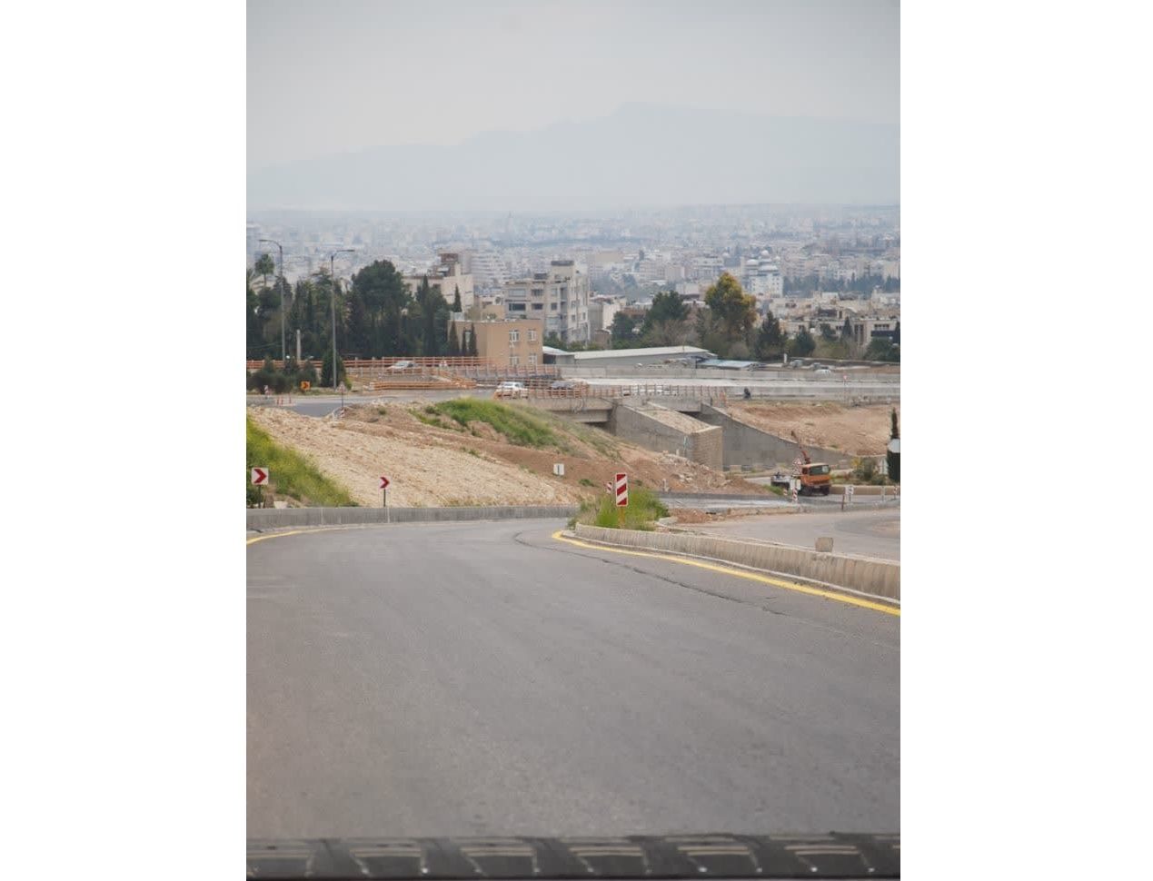 در شیراز: باز شدن گره ترافیکی با فاز نخست تقاطع غیرهمسطح جام‌جم/ آغاز عملیات اجرایی چپ‌گرد کوهسار به سمت جمهوری به‌زودی