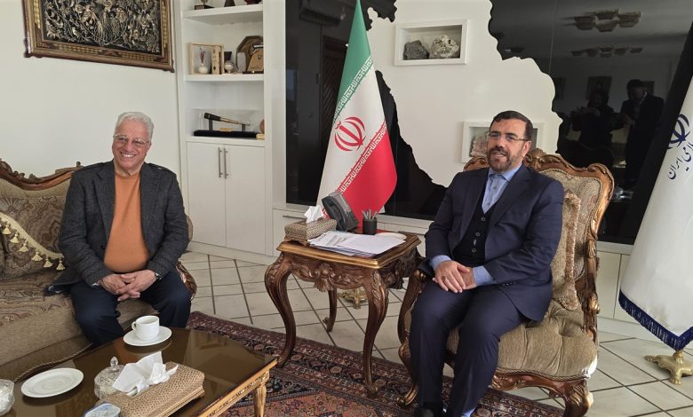 Meeting between the Governor of Fars and Alireza Khamseh 1