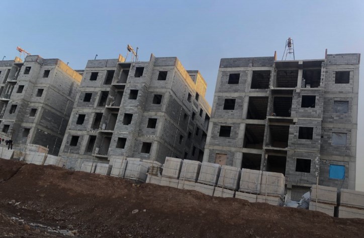 گزارش آخرین وضعیت طرح نهضت ملی مسکن در استان؛فارس بیشترین طول راه‌های کشور را دارد