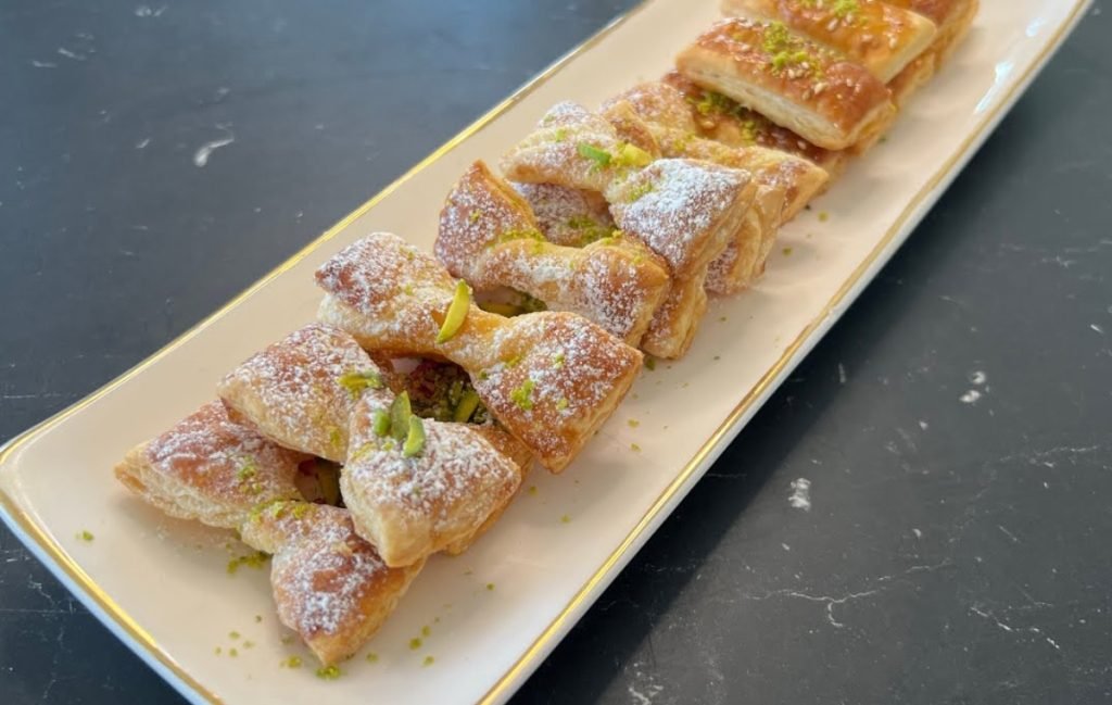 طرز تهیه شیرینی پاپیونی (با فر و بدون فر) به سبک قنادی‌ها