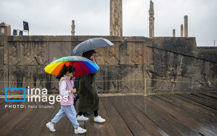 باران در تخت جمشید 41 1