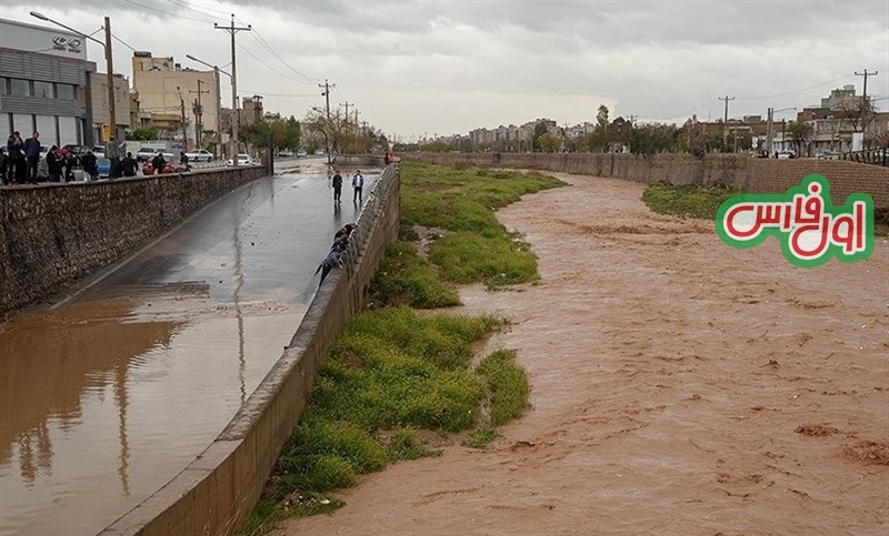 هواشناسی ۱۴۰۳/۱۲/۱۷: جدول میزان بارندگی سامانه اخیر در استان فارس تا امروز