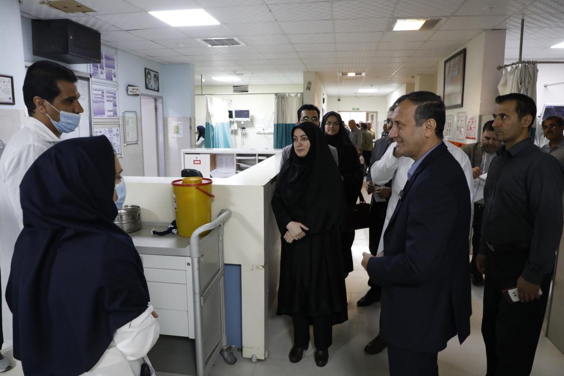 بازدید دکتر عبدالخالق کشاورزی از مراکز درمانی شهرستان کوار