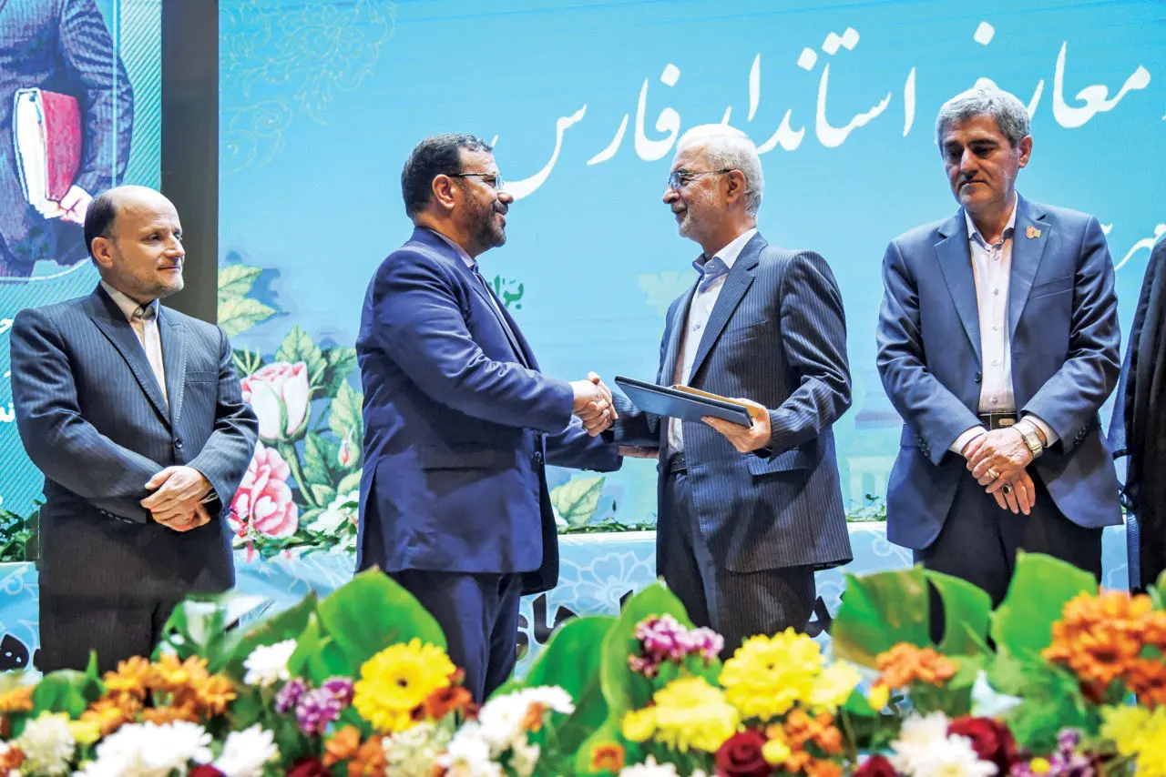 فارس در بن‌بست استانداری، حسینعلی امیری دوام می‌آورد؟