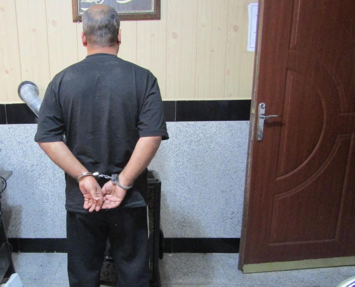 دستگیری فروشنده خطرناک هروئین پس از تعقیب و گریز نفس‌گیر در فسا