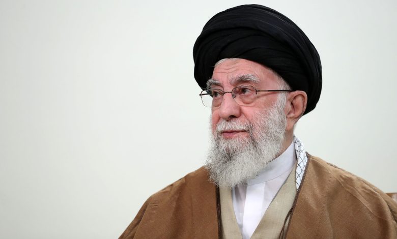 رهبر انقلاب
