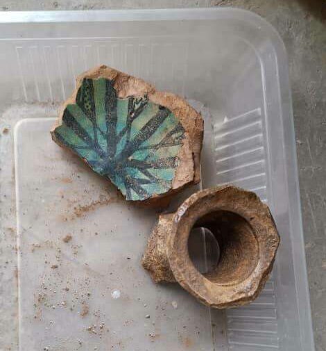 زیر پوست شیراز چه خبر است؟ کشف سفال‌های تاریخی در نخاله‌های مترو