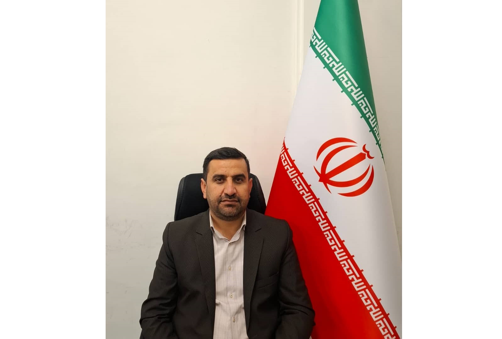 چالش برخی نمایندگان با شایسته‌سالاری در فارس ؛ گفتگو با عضو هیئت رئیسه ستاد پزشکیان استان