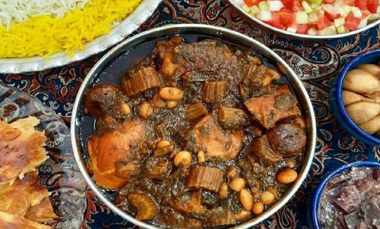طرز تهیه خورش کرفس با مرغ 3