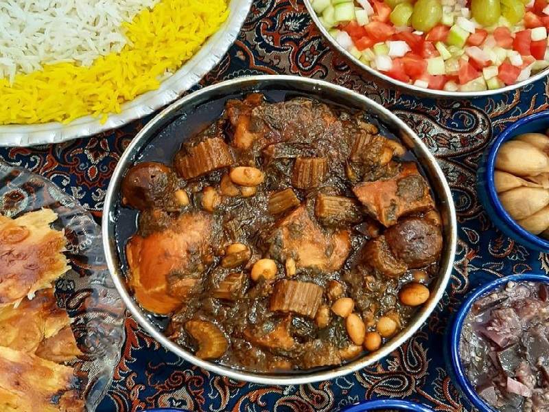 آموزش کامل طرز تهیه خورش کرفس با مرغ به همراه نکات طلایی